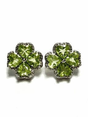 2.00 ctw Peridot Sterling Silver Stud Earrings